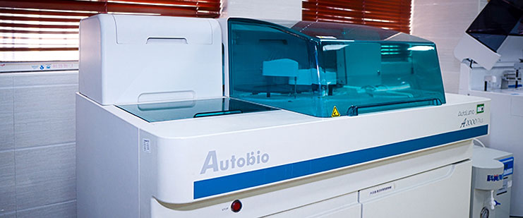 全自动化学发光免疫分析仪
